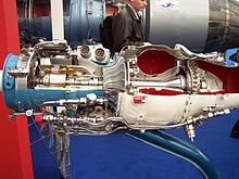 喷气发动机剖显示的离心式压缩机和其他部件图